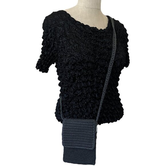 The Sak Crochet Crossbody Bag Boho Beach Vacation Travel Zip Top Flap Cover Gray - Picture 7 of 7